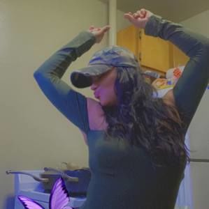 Meet your Posher, Denise